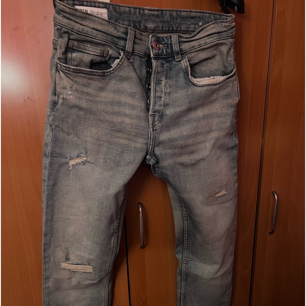 Men's Distressed Gray Jeans